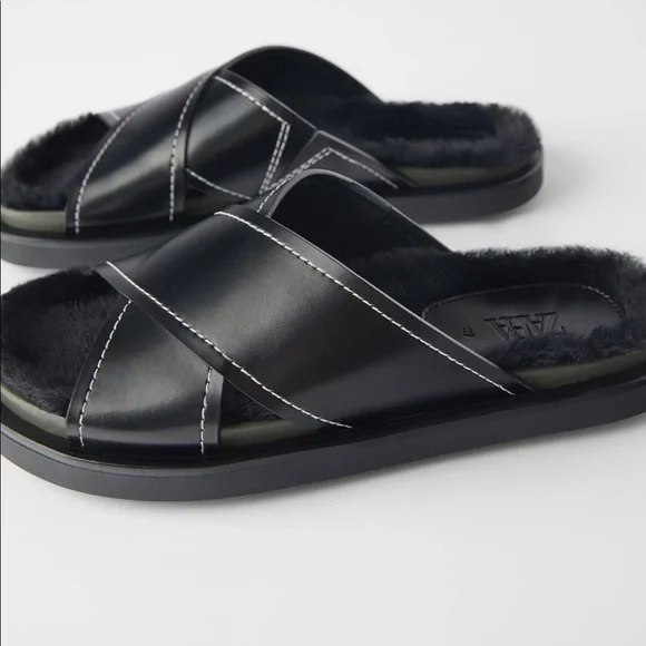 ZARA BNWT Flat Faux Fur Sandals - Picture 4 of 5